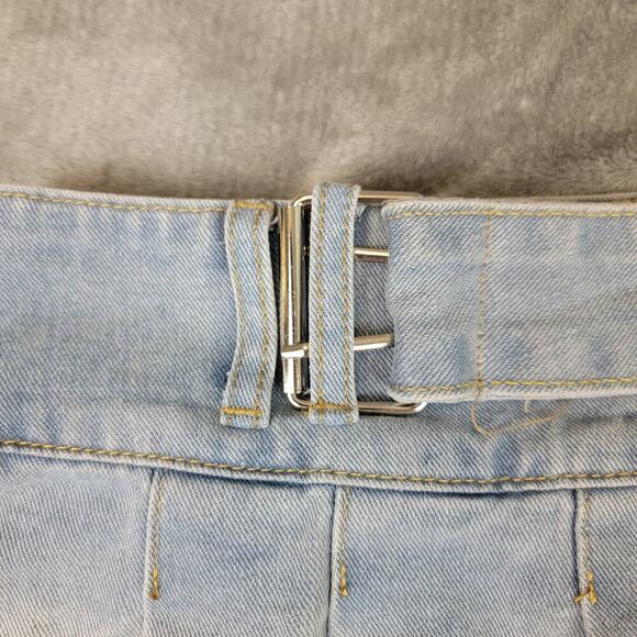 Fashion Nova Mini Skirt Women's XL  Pleated Light Wash Denim Frayed y2k - Picture 8 of 9